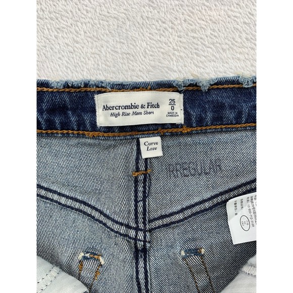 NWT Abercrombie & Fitch Shorts Womens 25, 0 High Rise Mom Short Distressed - Picture 7 of 9